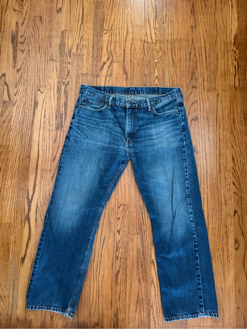 Men's Levi's 504 Blue Denim Jeans Vintage Wash / Distressed